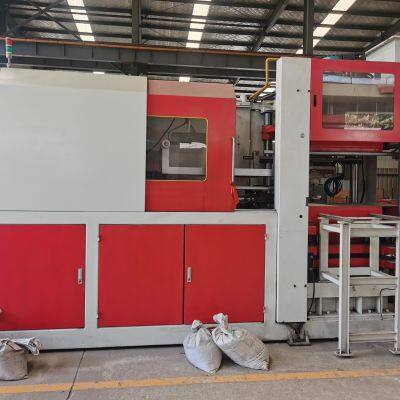 Horizontal Molding Machine