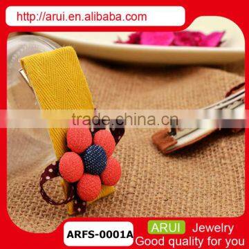 Handmade embroidery design Christmas gift hair accessory for kids                        
                                                Quality Choice