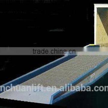 0.5~1.6m, 4 Ton Hydraulic Container Loading Dock Ramp /adjustable Loading Dock Ramp for Sale /loading Dock Ramps photo-2
