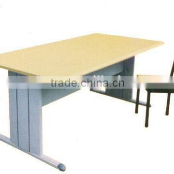 Simple Office Table and Chair