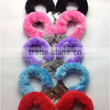 Top new red black blue pink color handcuff sex toy for carnival party night with fashion style HK2011