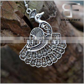 Fashion Wholesale jewelry Dangling Pesonalized Peacock Drop Earrings for Girls