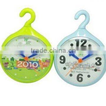 plastic gift quartz wall clock