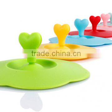 Creative Cute Love-heart Anti-dust Cup Cover Silicone Drinking Glass Cover photo-5