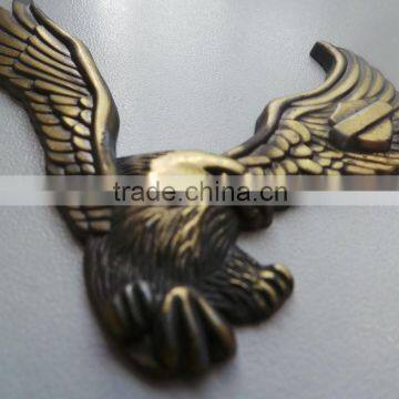 Antique Brass Metal Eagle,metal Hawk Souvenir,decorative Metal Eagles Emblem photo-2