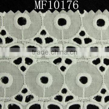 Fashion hole cotton eembroidery lace fabric wholesale