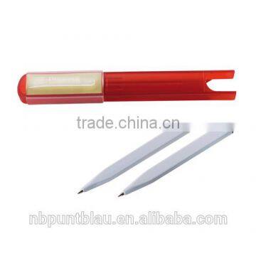 Ballpoint Pens in Plastic Case With Memo Stickers and Clip