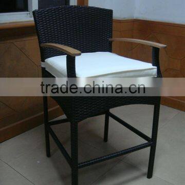 Factory Supplies Leisure Bar Stool High Chair With Armrest For Bar Furniture photo-2