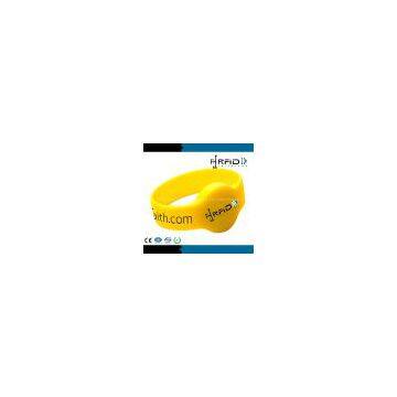 RFID PVC WRISTBAND photo-3