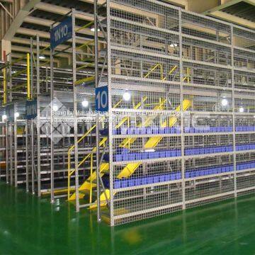 Racking supported mezzanine