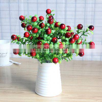 Hot Sold Plastic Small Bundle Flower Arrangement Decoration Artificial Simulation Red Fruit Flower