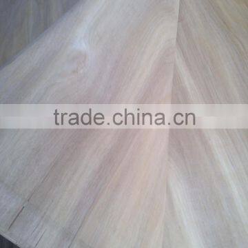 Best -selling Lao Keruing Veneer grade B with thickness 0.3