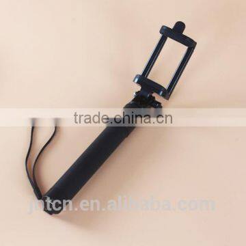 Wholesale Rechargeable Foldable Bluetooth Selfie Stick With Micro USB Port QC22 photo-3