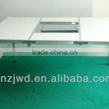 Aluminum Folding Barbecue Table with iron pan/fold up camping BBQ grill table adustable legs