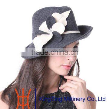 Wide brim wool felt hat for women