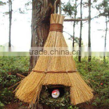 Straw Bird House