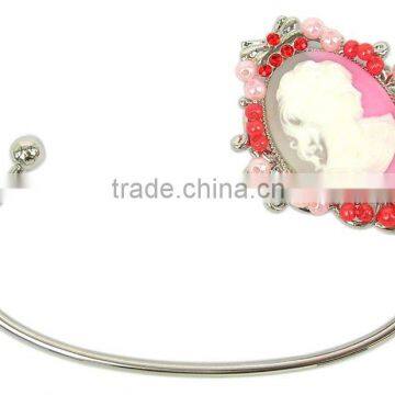 metal antique beauty head handbag holder/hanger,Weight Capacity:7kg