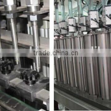 Automatic Engine Oil Filling Machine photo-2