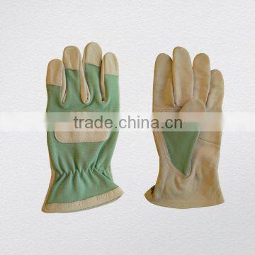 Goat leather garden glove