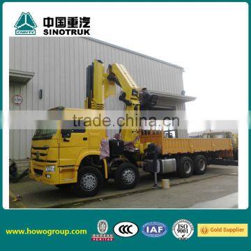 Sinotruk Howo 8x4 20T folding Crane Truck