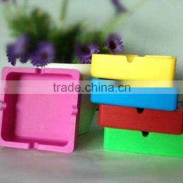 Wholesale Heat Resistant Square Colorful Silicone Portable Ashtray Dubai Ashtray