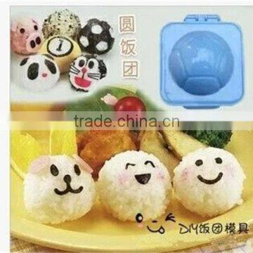 Food Grade Plastic 2pcs per Set Lovely Football Shaped Boiled Rice Egg Sushi Mold