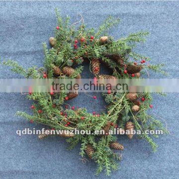 20'' Artificial Decorative Christmas Door Wreath Ornament