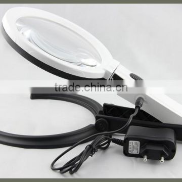 Cheap Plastic 2.5x Wide View Adjust Magnifier with LED Light