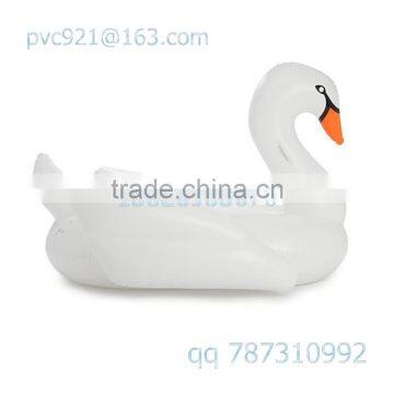 2016hot sale stock large inflatable swan for pool float