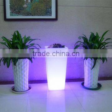 Big Plastic LED Flower Pot Light Color Changing Luminous Floor Vase For Garden Living Room Bedroom Dining Room Decoration Pots