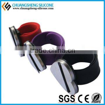 Heart-shaped Silicone Magnet Patted Bracelet,bangle,wristband photo-5