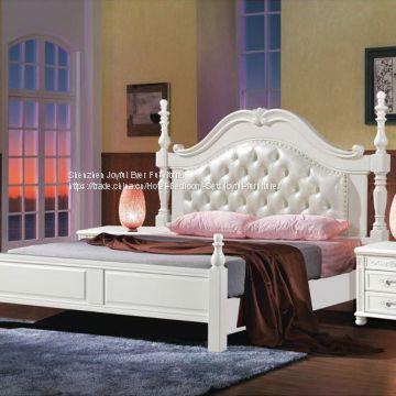 Rubber Bedroom Furniture Queen bed in White painting by PU leather Upholstered headboard