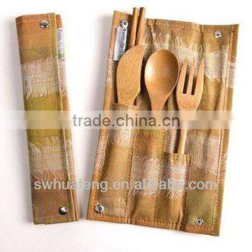 2017 new design bamboo dinner set with bag