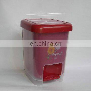 2014 pedal plastic waste bin