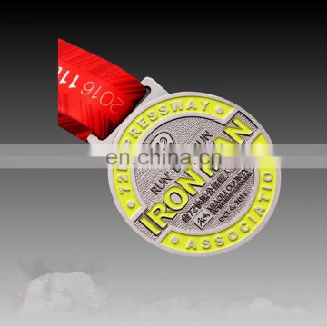 Souvenirs 2017 made round dragon boat medal with lanyard