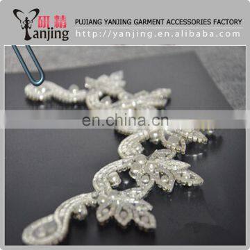 Professional Factory Wholesale White Silver Beaded Crystal Rhinestone Garment Applique Iron-On photo-4