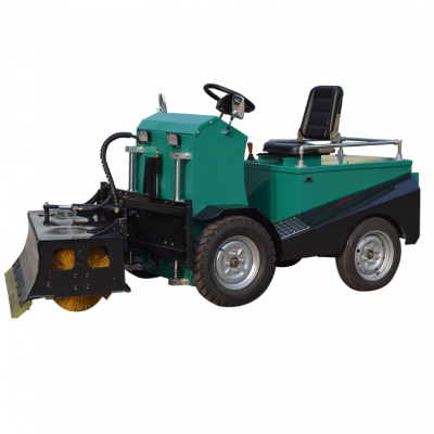 Electric feeder, feeding equipment for farms, pusher with core motor