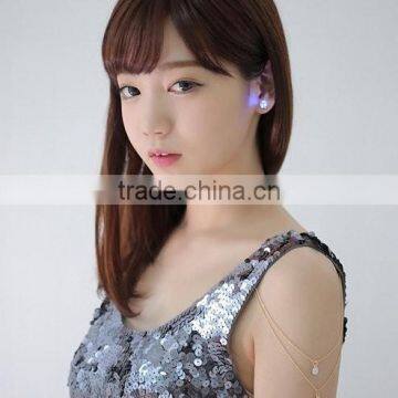 New Fashion Light Up LED Earrings Ear Studs