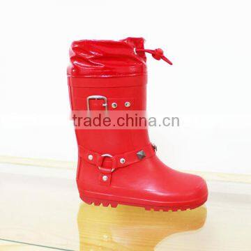 solid color buckle decoration kids rain boots with collar,customized rubber boots,antiskid safe rain shoes