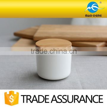 chafing ceramic jars with wood lids for candle