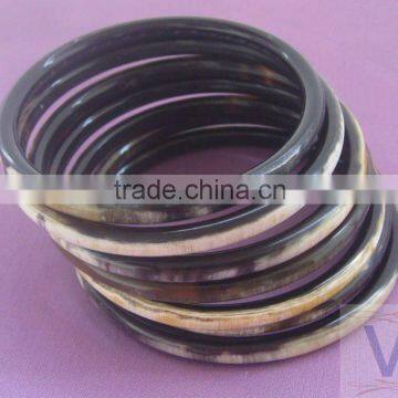 Set of 7 bangle - natural black buffalo horn with vein