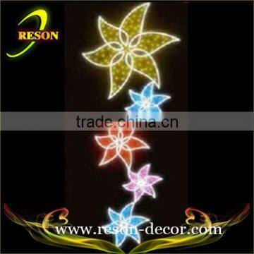 large artificial flowers holiday time street light motif wall light