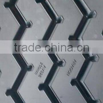 Chinese Precured Truck Tire Tread Rubber for Recap Industry photo-3