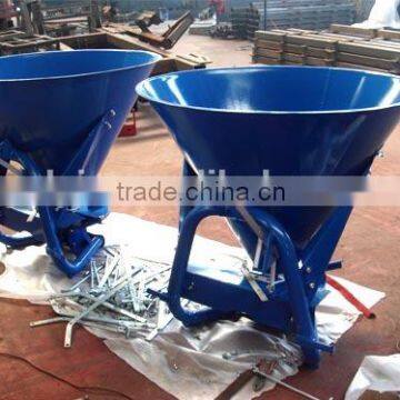 Agricultural fertilizer spreader for sale