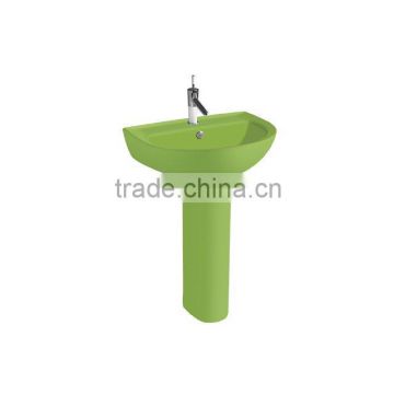 Ceramics colored bathroom washbasin in green color9824G(2)