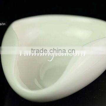 Pure White Porcelain Tea Presentation Vessel( Cha He)