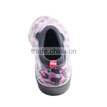 Low Cut Neoprene Rubber Rain Shoes For Women photo-3