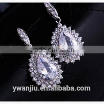 Wholesale Stock Small Order Fashion Women Top Grade Drip Zircon Earrings