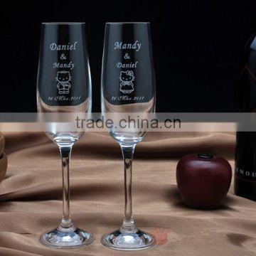 print logo on champagne glass for wedding