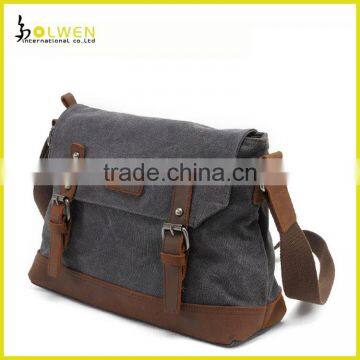 China Outdoor Men's Leather Messanger Bag